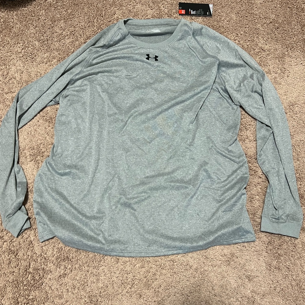 Men’s L/S Under Armour Shirt